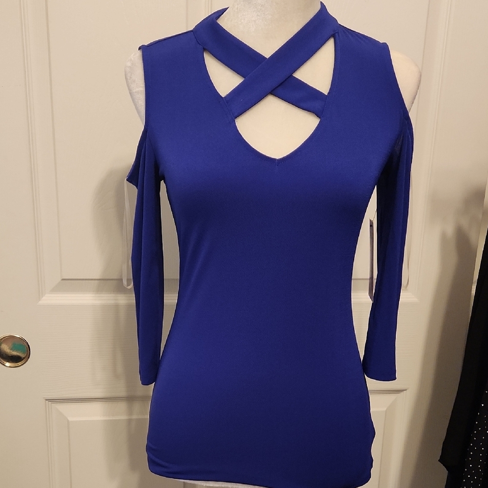 1/24 Last Day BOLD elements Royal Blue Cold Shoulder Top